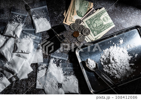 麻薬　薬物イメージ 108412086