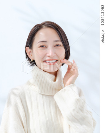 スキンケア・女性 108413962