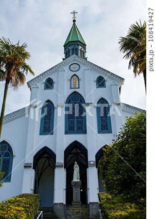 長崎県/ 春の国宝 大浦天主堂 108419427