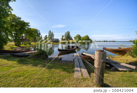 Kizhi Historical Park is an open-air museum of wooden architecture 108421004