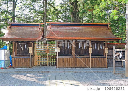 諏訪大社下社秋宮（諏訪郡） 108426221