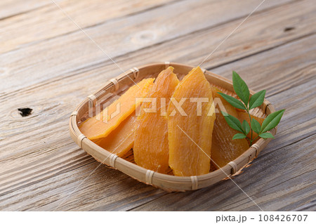 秋の味覚 安納芋の干し芋 秋の味覚 安納芋の干し芋 108426707