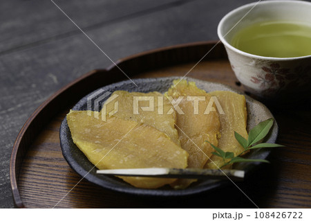 秋の味覚　安納芋の干し芋 108426722