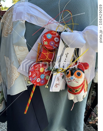 お宮参りの小物セット 108429089