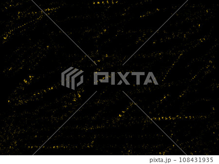 黒地にちりばめられた金粉　和のイメージ背景 108431935