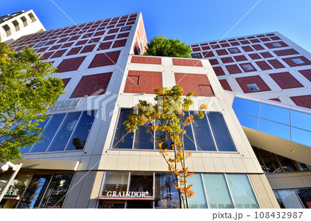 福岡市科学館　福岡市中央区六本松4-2-1 108432987