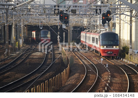 名鉄本線を駆け抜ける列車たち! 名鉄本線を駆け抜ける列車たち! 108434148