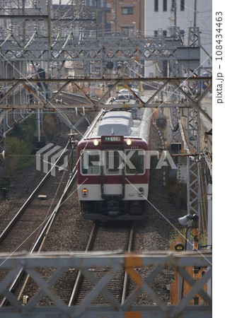 近鉄列車で行く名阪の旅！ 108434463