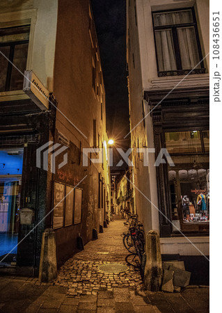 views of streets and buildings of antwerp 108436651
