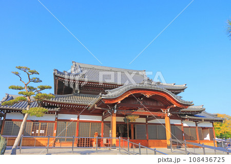 愛知県名古屋市、荒子観音本堂の風景 108436725