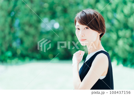 ミドル女性のビューティー。 108437156