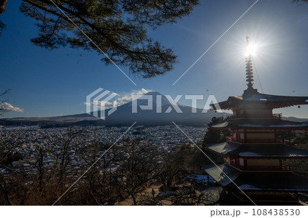 新倉富士浅間神社 108438530