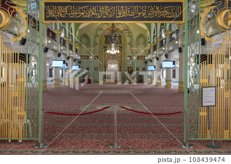 Masjid Sultan Mosque interior in Kampong Glam, Singapore 108439474