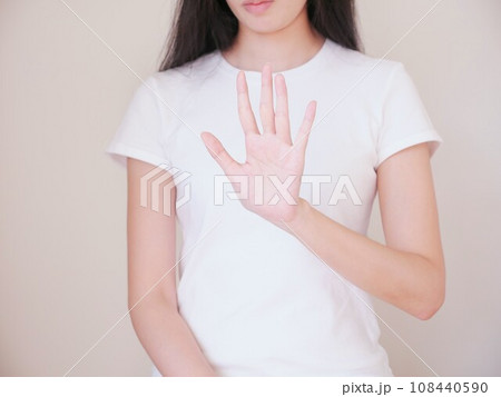 女子 女の子 女児 108440590