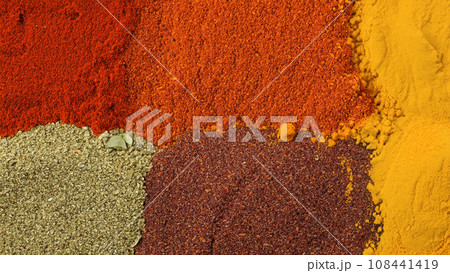 いろいろなアジアの香辛料がある背景 いろいろなアジアの香辛料がある背景 108441419