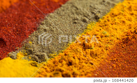 いろいろなアジアの香辛料がある背景 いろいろなアジアの香辛料がある背景 108441420