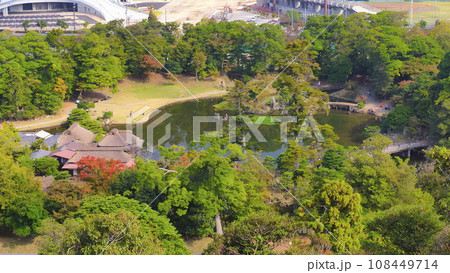 彦根城着見台からの玄宮園1 彦根城着見台からの玄宮園1 108449714