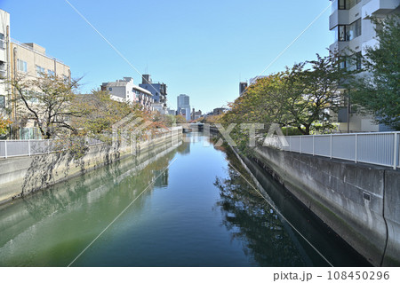 東京都江東区仙台堀川の風景 東京都江東区仙台堀川の風景 108450296