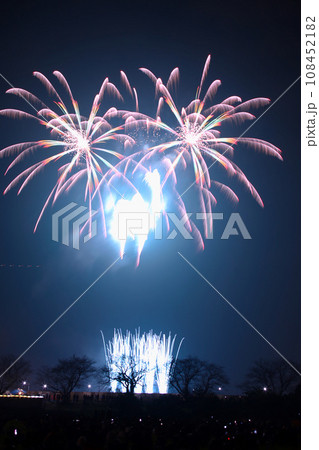 土浦全国花火競技大会 スターマイン 土浦全国花火競技大会 スターマイン 108452182
