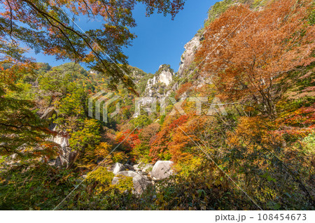 秋の昇仙峡 (山梨県) 秋の昇仙峡 (山梨県) 108454673