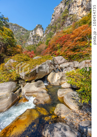 秋の昇仙峡 (山梨県) 秋の昇仙峡 (山梨県) 108454735