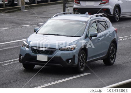 SUV 多用途車 道路走行 SUV 多用途車 道路走行 108458868