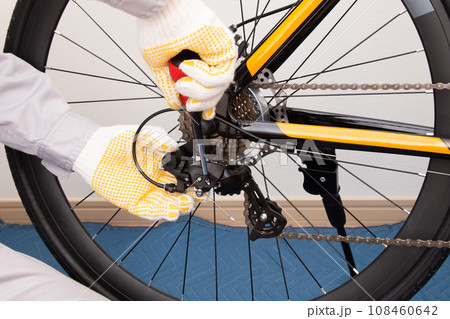 自転車のリアディレイラー(変速機)の調整 点検 メンテナンス 自転車のリアディレイラー(変速機)の調整 点検 メンテナンス 108460642