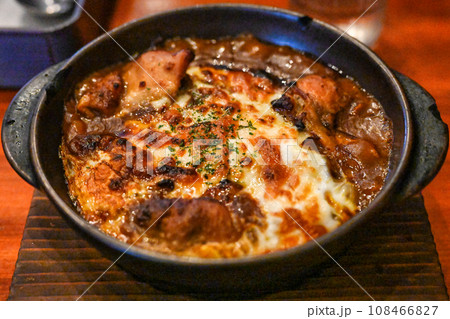 熱々の焼きカレー 108466827