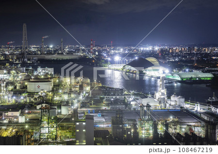 ポートビル展望台から見る四日市の工場夜景 108467219