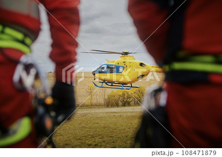 Helicopter emergency medical service. Helicopter emergency medical service. 108471879