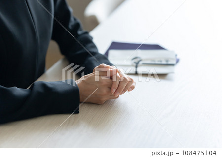 葬儀・葬式 108475104