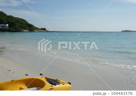 サメット島のビーチ 108483576