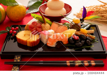 お節料理の盛り合わせ(3) お節料理の盛り合わせ(3) 108484444