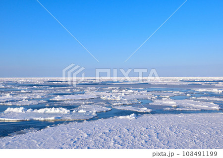 流氷 紋別沖 流氷 紋別沖 108491199