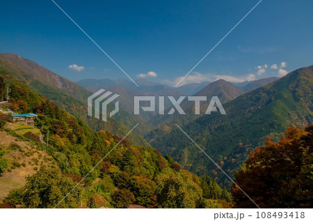 《長野県飯田市》下栗の里・日本のチロル 《長野県飯田市》下栗の里・日本のチロル 108493418