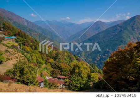 《長野県飯田市》下栗の里・日本のチロル 108493419