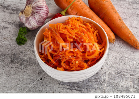 Korean carrot salad in the bowl 108495073