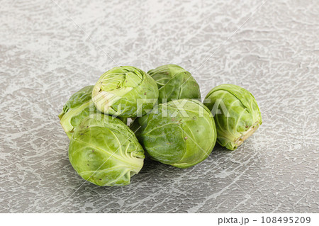Organic raw cabbage - Brussels sprout 108495209