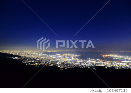 摩耶山　掬星台からの夜景（兵庫県神戸市） 108497133