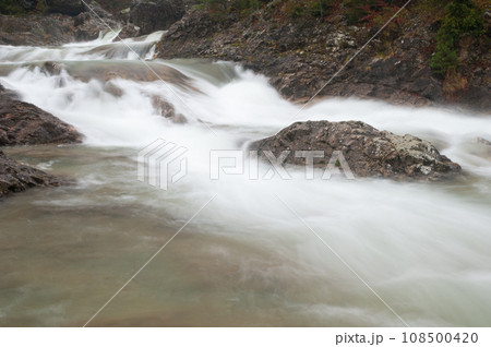 Bellos River. 108500420