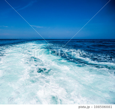 夏のきれいな海 夏のきれいな海 108506081