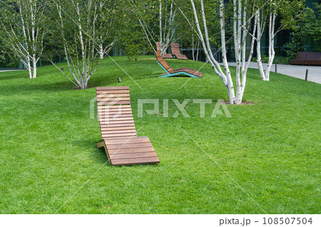 New Modern Bench in Park, Outdoor City Architecture, Wooden Benches, Outdoor Chair, Urban Public Furniture 108507504