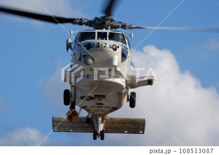 ホバリング中のSH60 108513087