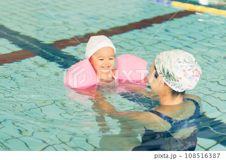 ベビースイミング 108516387