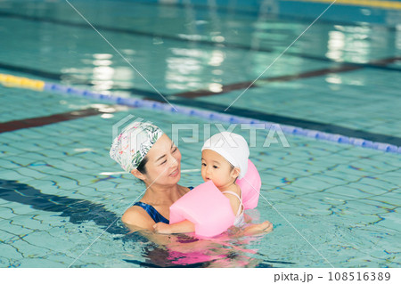 ベビースイミング 108516389