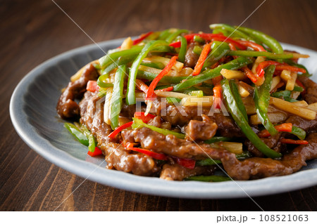 青椒牛肉絲 108521063