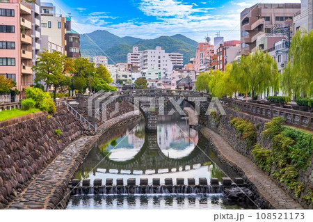 長崎県　長崎市　眼鏡橋 108521173