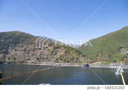 奥多摩湖小河内ダム 108521203