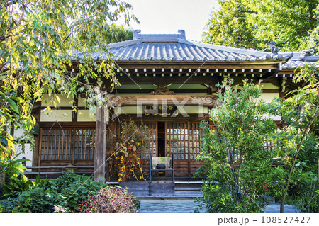 江戸最初山手七福神　岩屋弁財天は、目黒区の蟠竜寺（ばんりゅうじ） 108527427