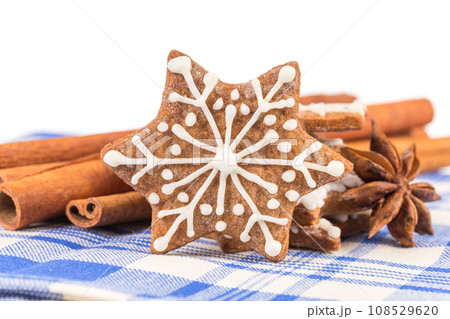 Christmas cookies 108529620